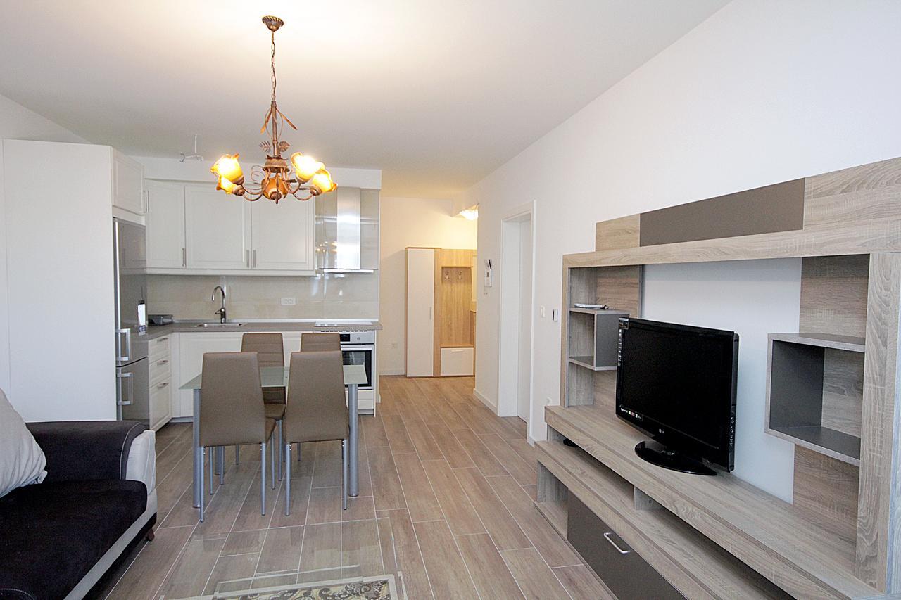 Apartment Melina Dobra Voda Zewnętrze zdjęcie