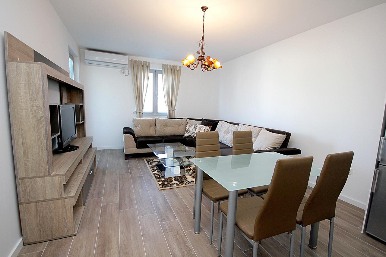 Apartment Melina Dobra Voda Zewnętrze zdjęcie