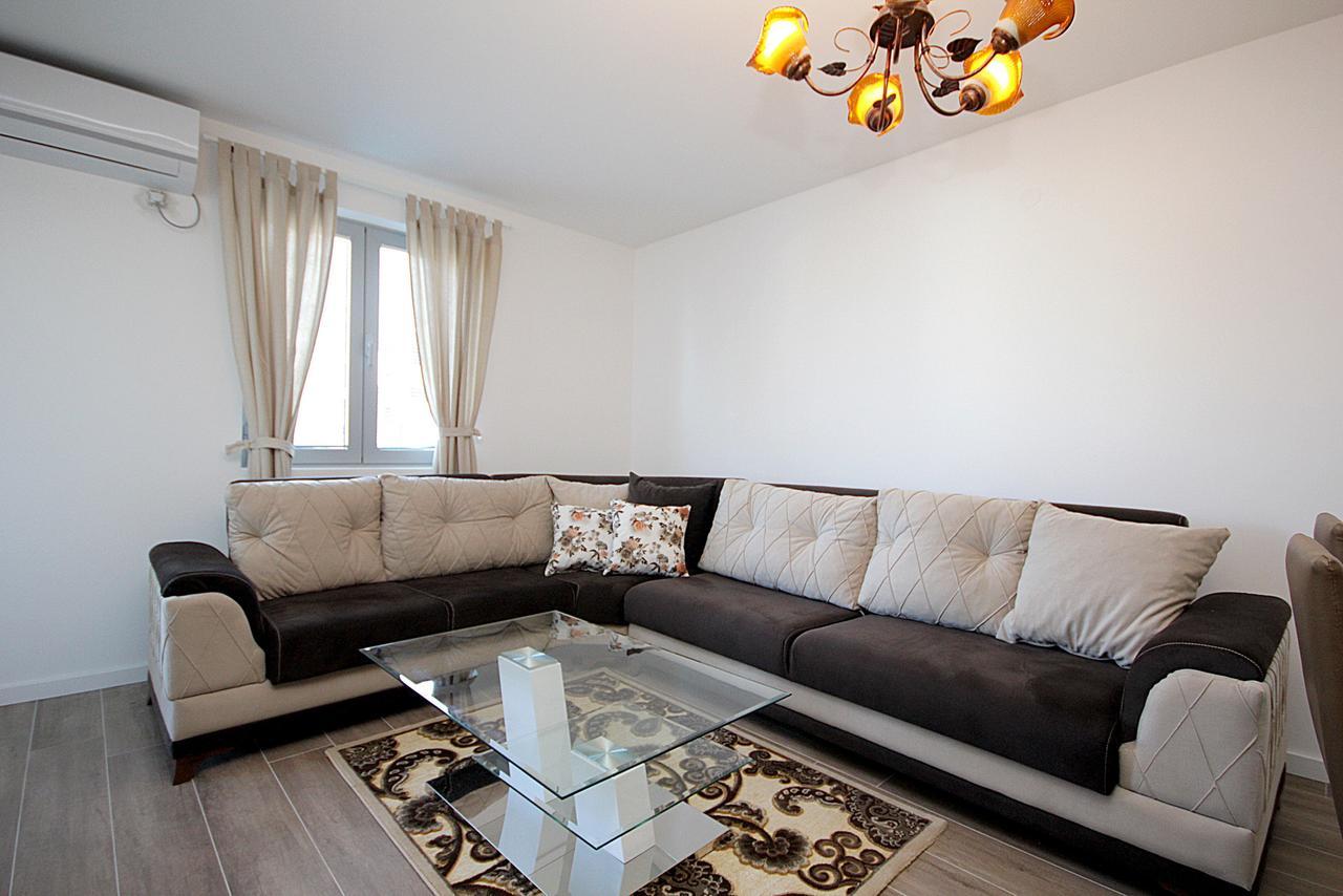 Apartment Melina Dobra Voda Zewnętrze zdjęcie